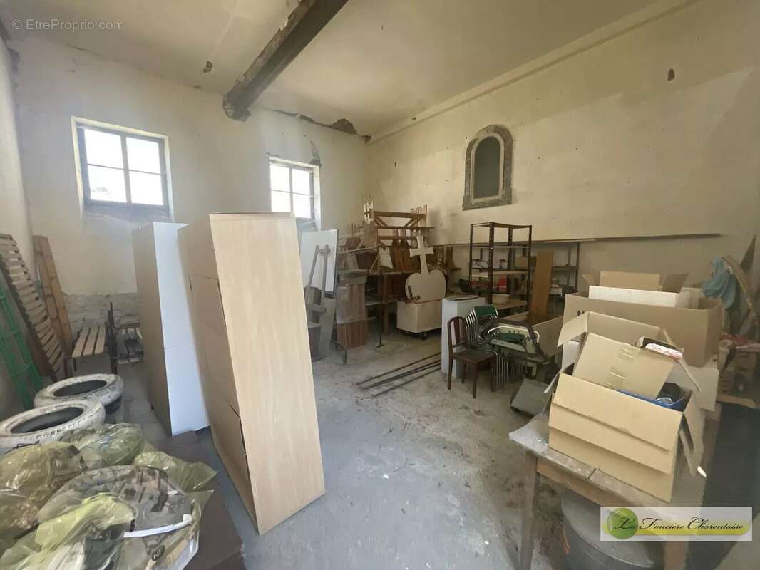 Appartement à Aigre  - photo 28