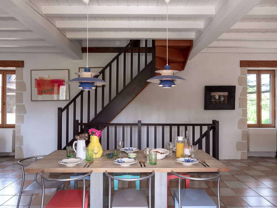 Maison à MAUROUX