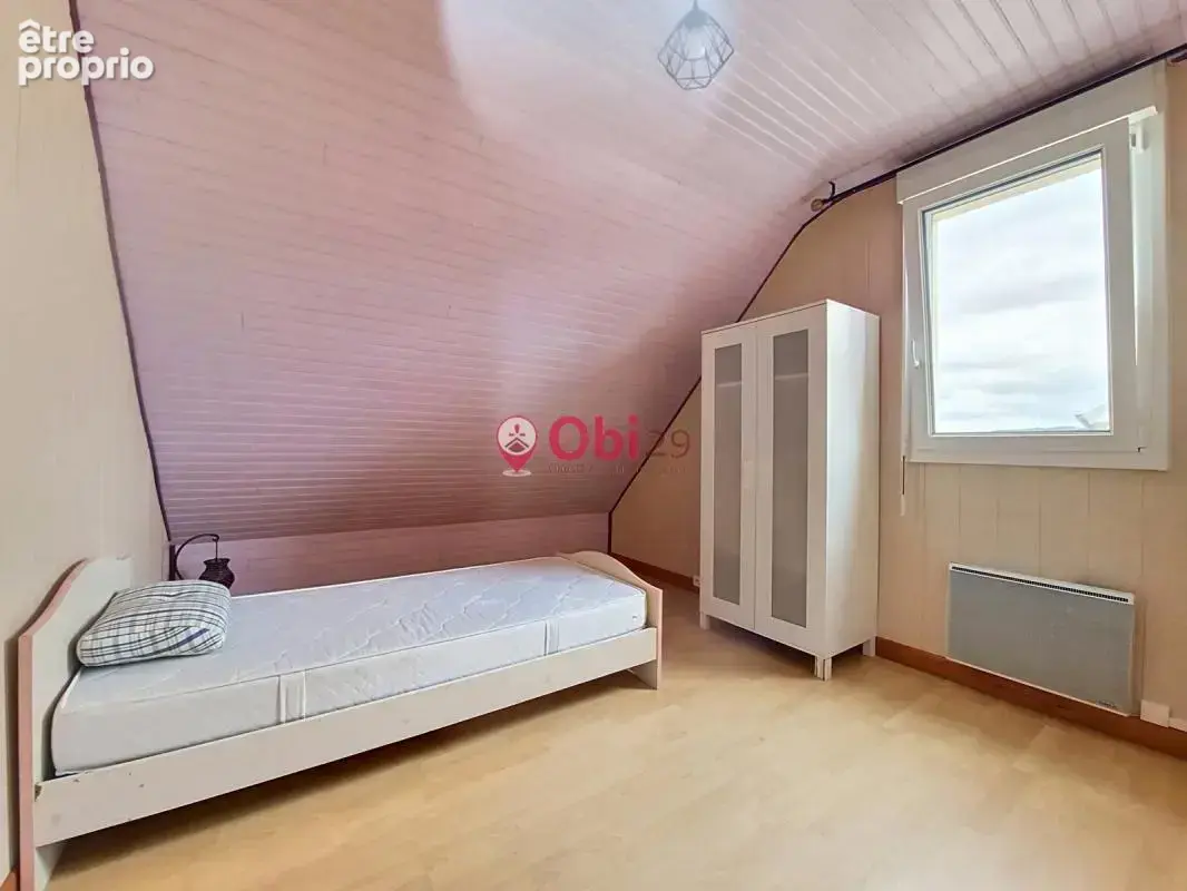 De beaux volumes et un fort potentiel au cœur de Saint-Goazec – 5 chambres - photo 19