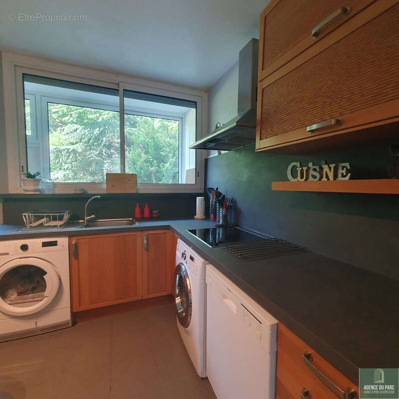 Appartement à VILLE-D'AVRAY