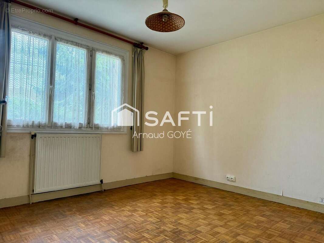 Photo 5 - Maison à ALLONNES