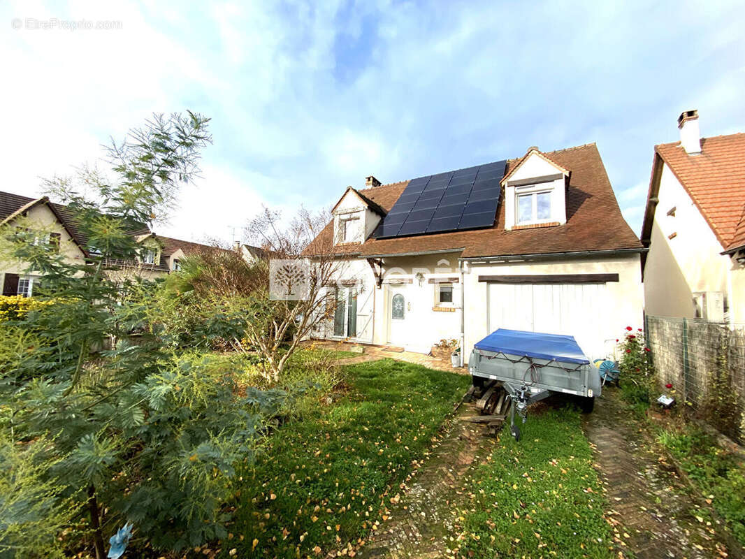 Maison à VIRY-CHATILLON