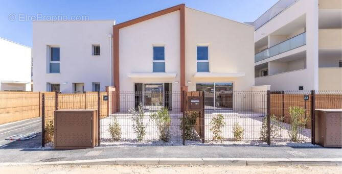 Maison à SAUVIAN