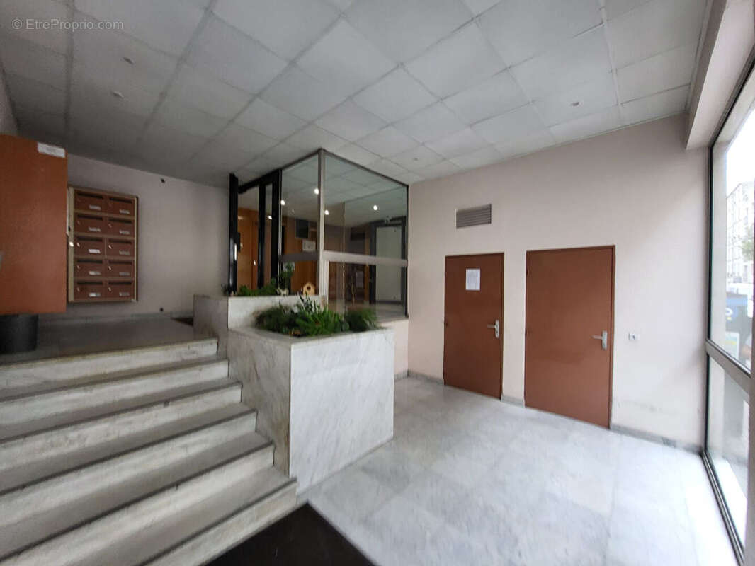 Appartement à PARIS-11E