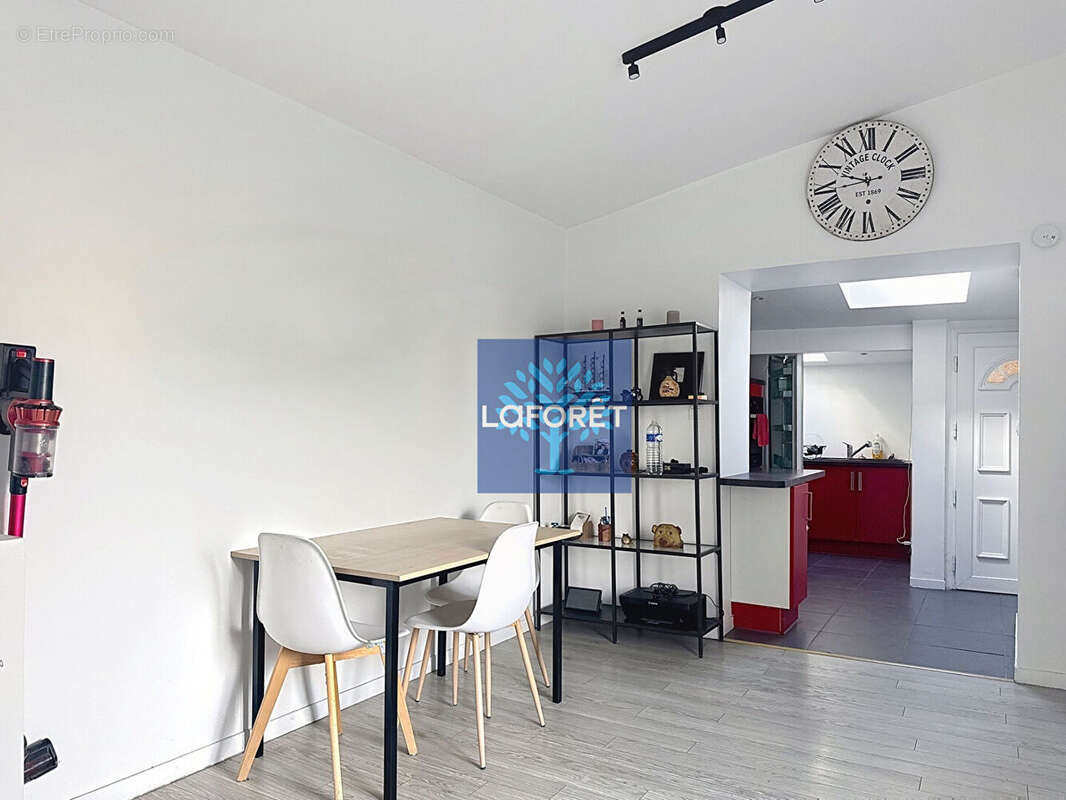 Appartement à OULLINS