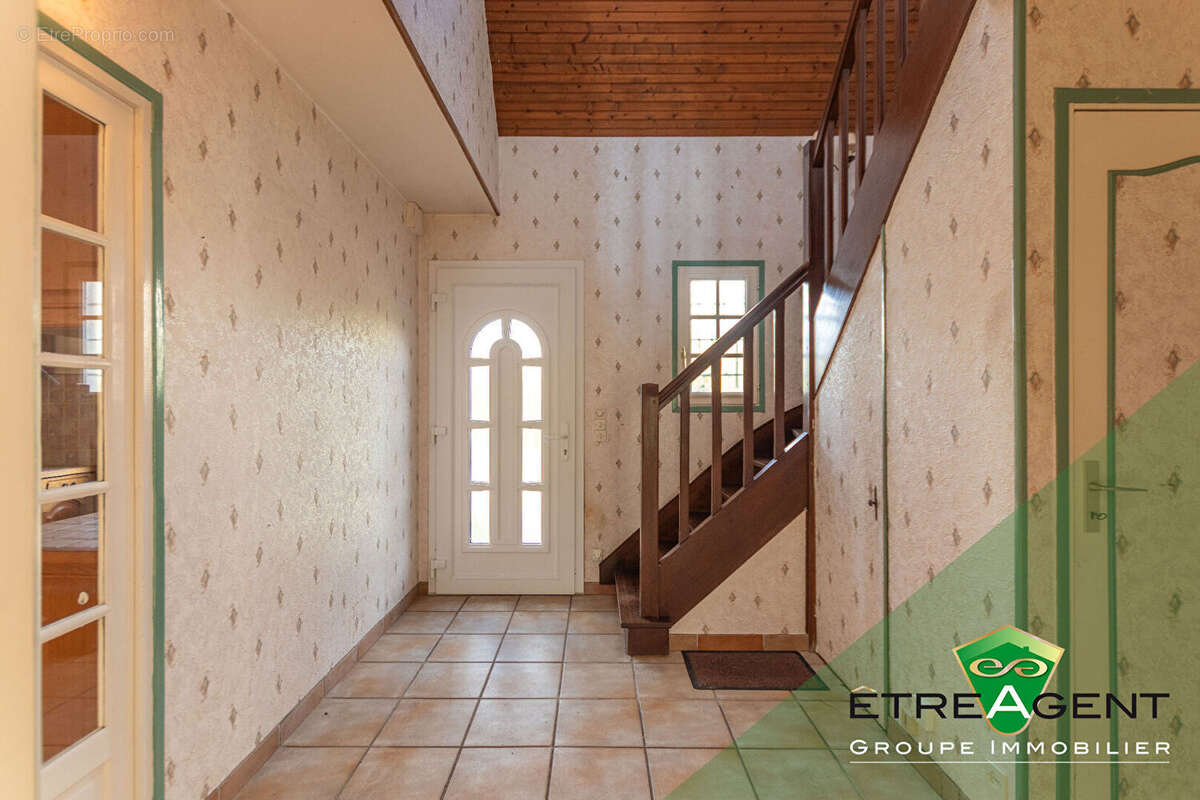 Maison à ARNIERES-SUR-ITON