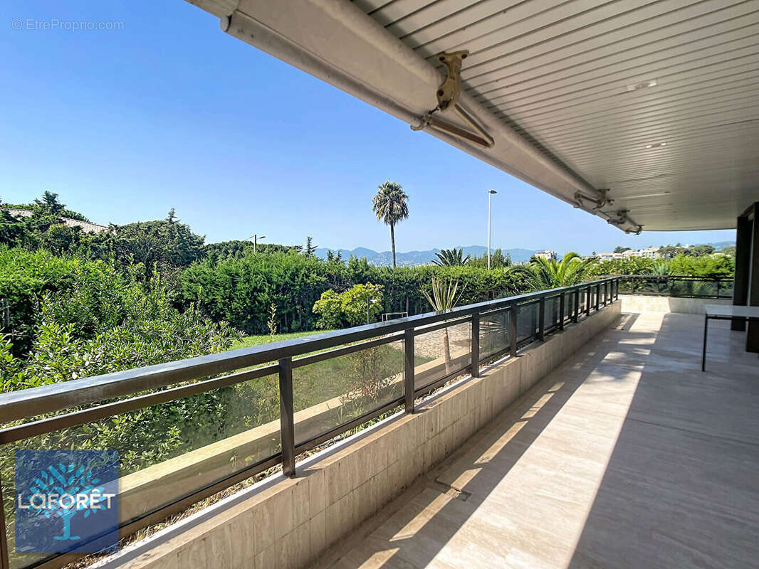 Somptueux 5 pieces cannes- vue mer et suquet - residence de prestige - photo 6