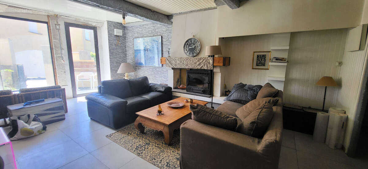Grande maison de village avec cour à 5 mn de Carcassonne - photo 3
