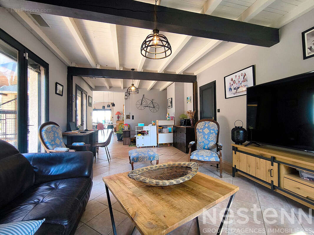 Maison à vendre à Peyrens avec 268 m² habitables, piscine et terrain de 3 600 m² pour un projet immobilier familial - photo 11