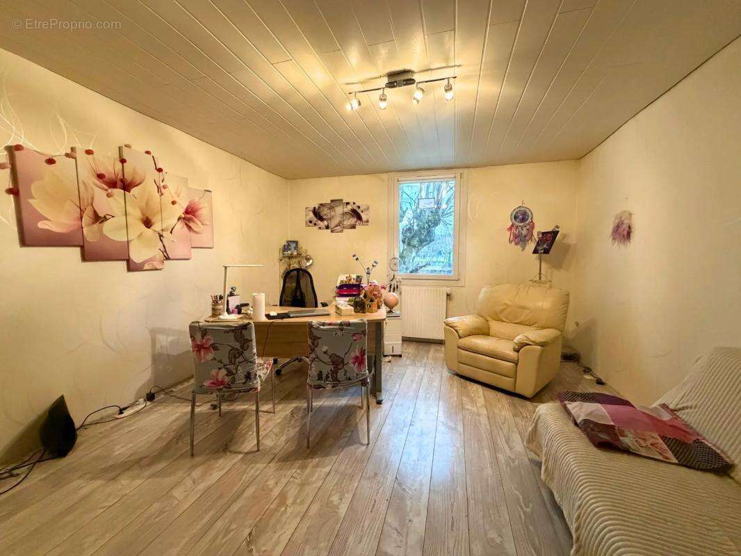 Maison à LES ABRETS