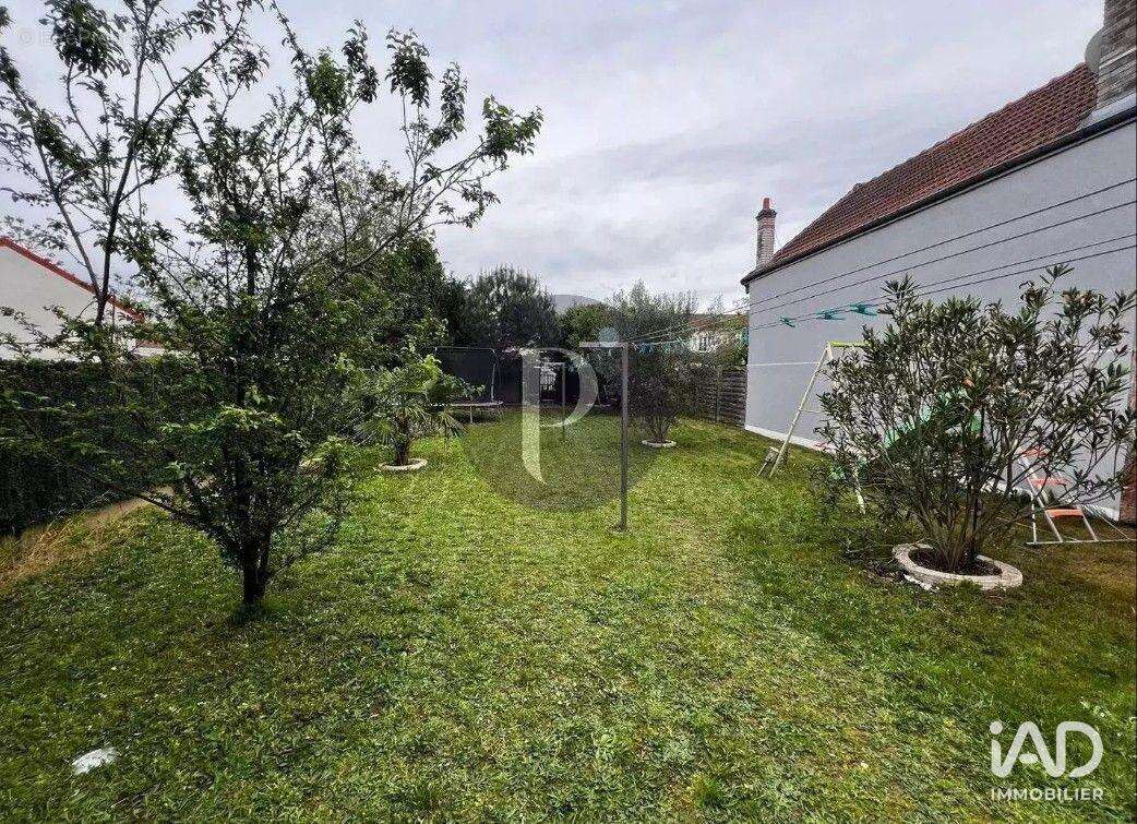 Photo 4 - Maison à SAINT-MAUR-DES-FOSSES