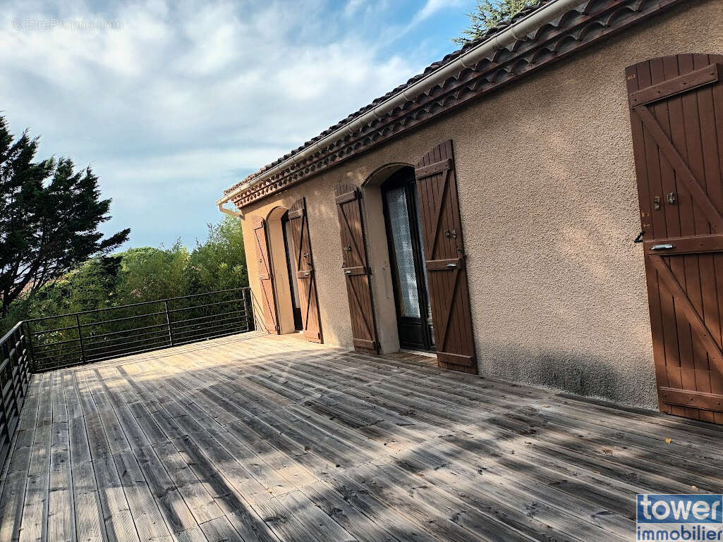 Maison à PALAJA