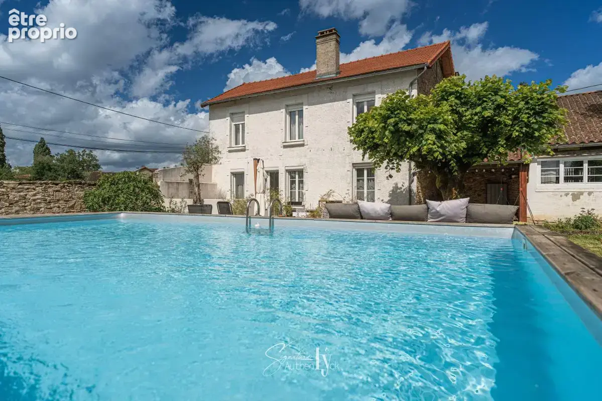 Maison 289 m² à Saint-Gence  - photo 19