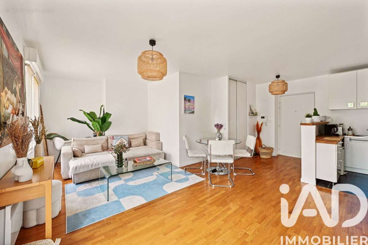 Photo 2 - Appartement à BOULOGNE-BILLANCOURT