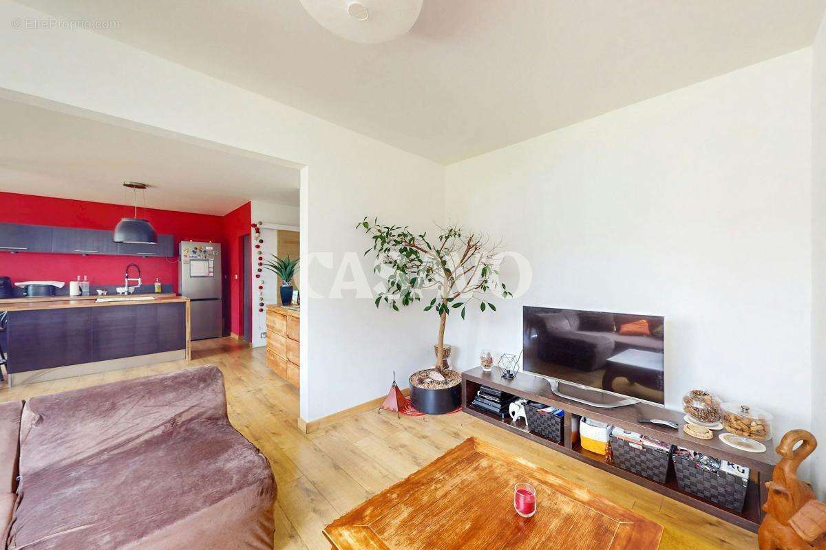Vente Appartement 4 pièces de 105m² - 77100 Meaux - photo 6