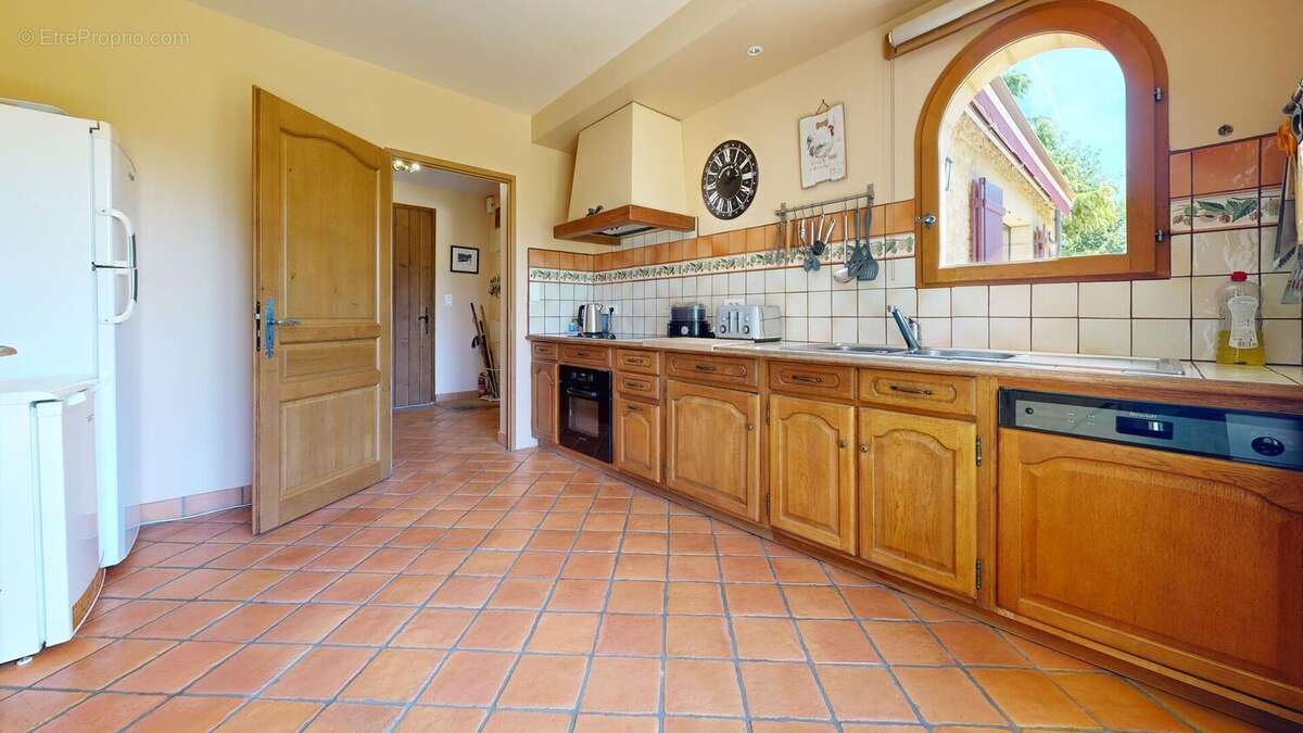 Maison Perigordine proche des commerces et parc arboré de 3860m2 - photo 17