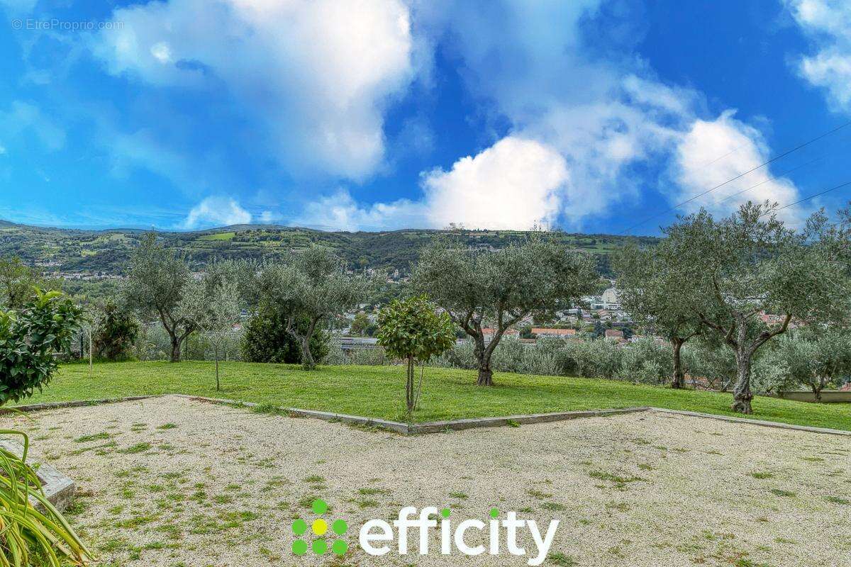 Maison à CHASSE-SUR-RHONE