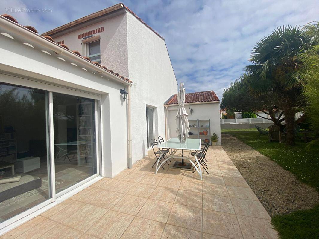Maison à SAINTE-PAZANNE