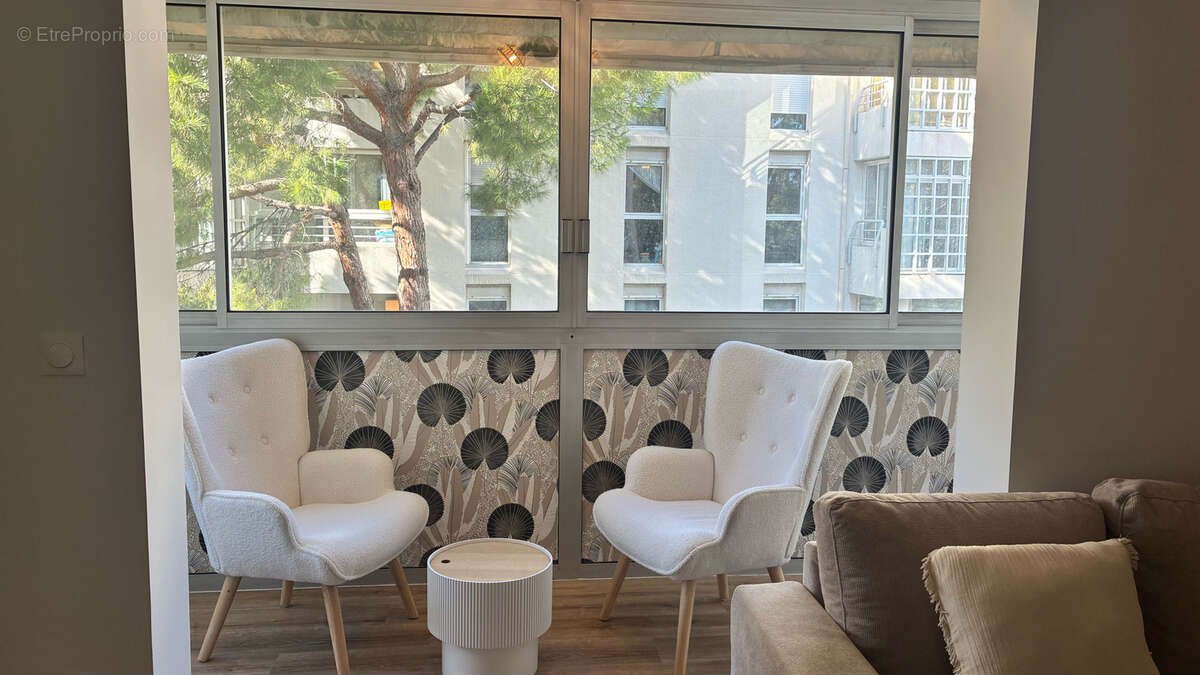 Appartement à MARSEILLE-8E