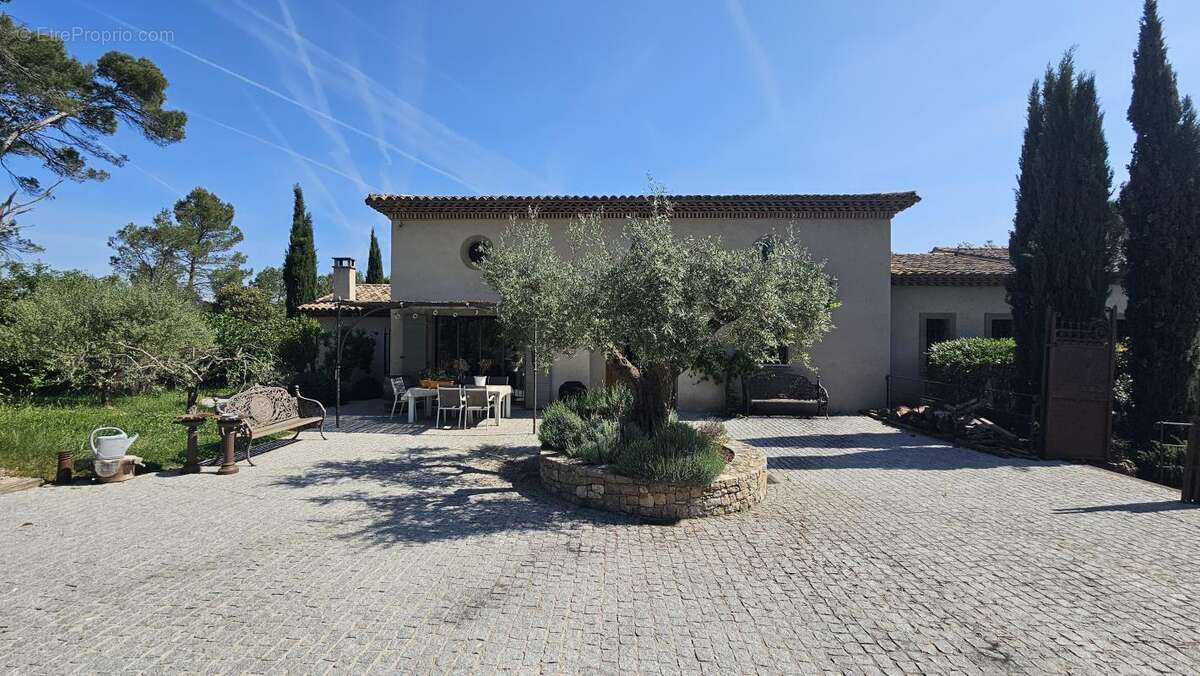 Maison à LE THORONET