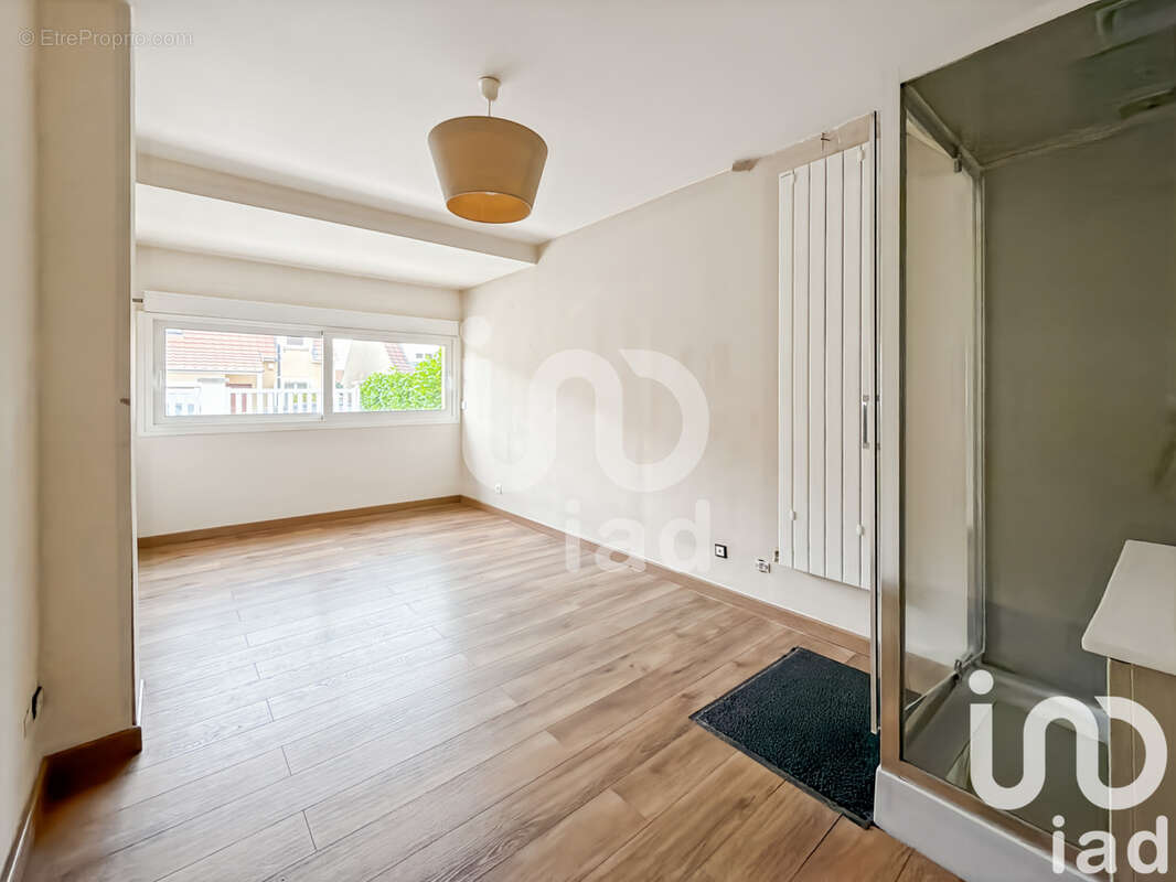 Photo 9 - Maison à PONTAULT-COMBAULT