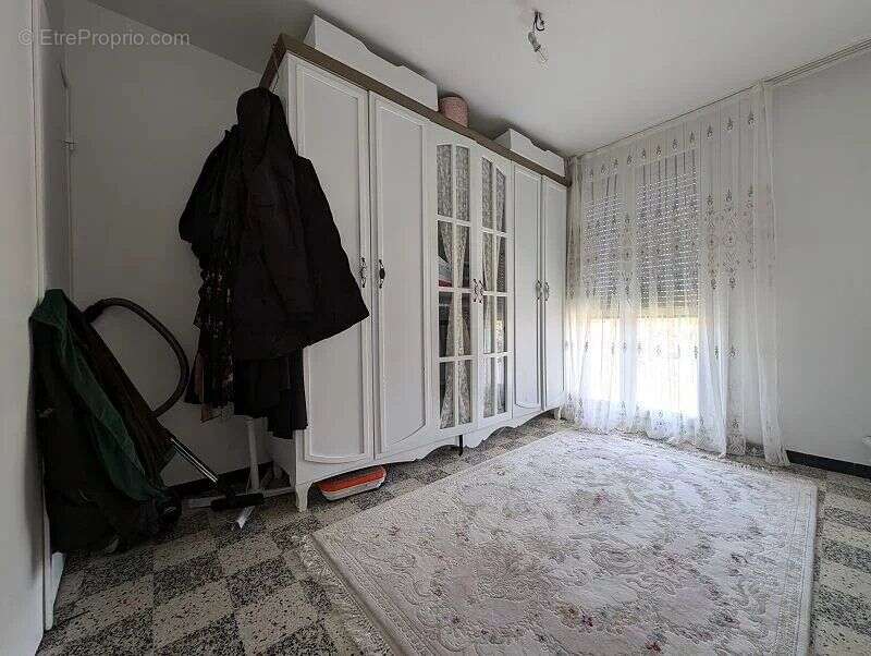 Appartement à PORT-DE-BOUC