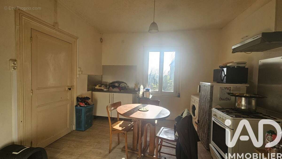 Photo 3 - Maison à SAINT-PIERRE-D'EXIDEUIL
