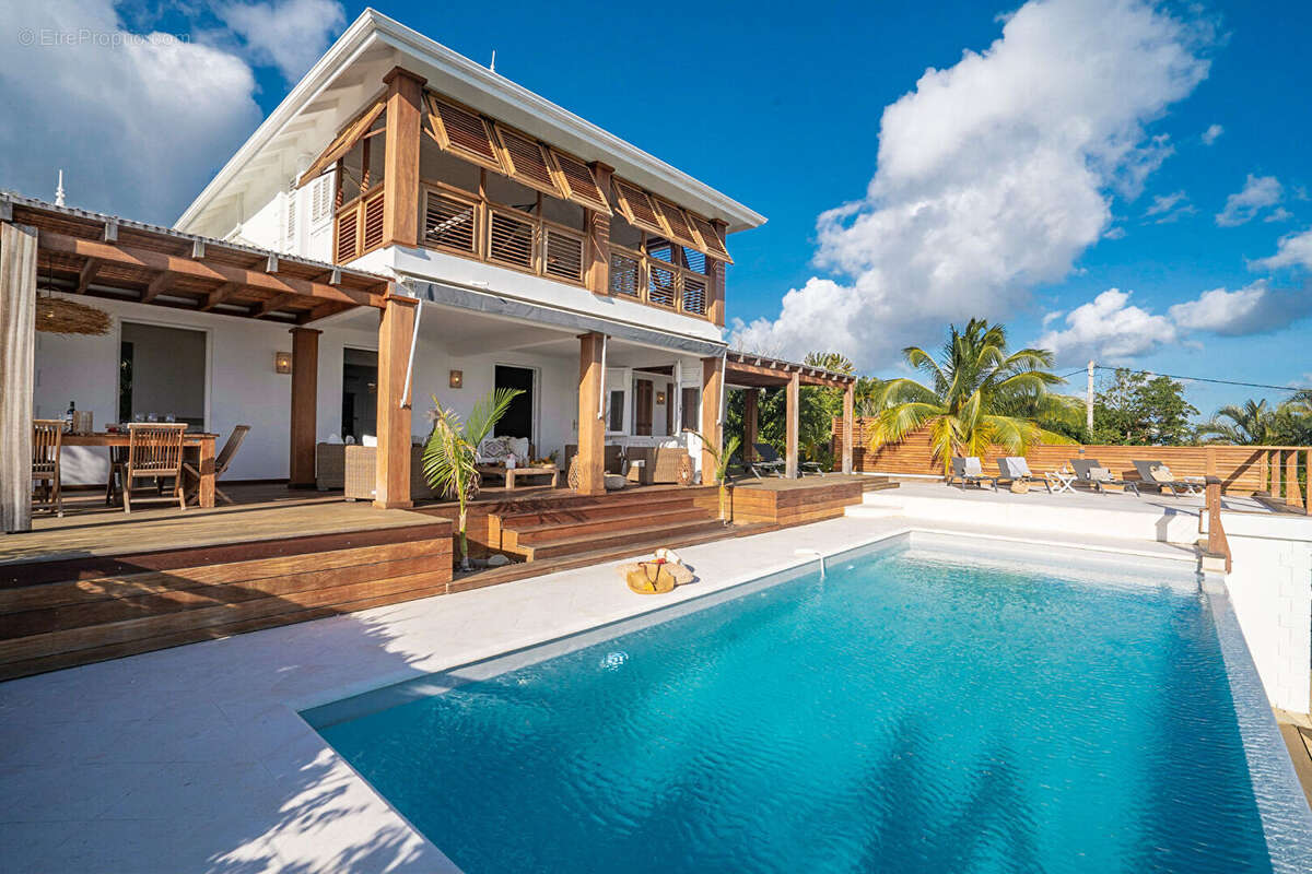 Maison à CASE-PILOTE