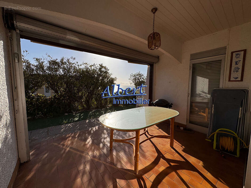 Appartement à SANARY-SUR-MER