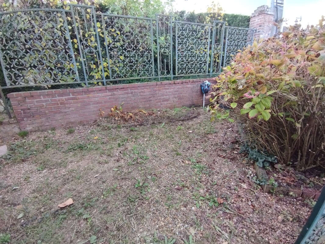 Maison à CLOYES-SUR-LE-LOIR