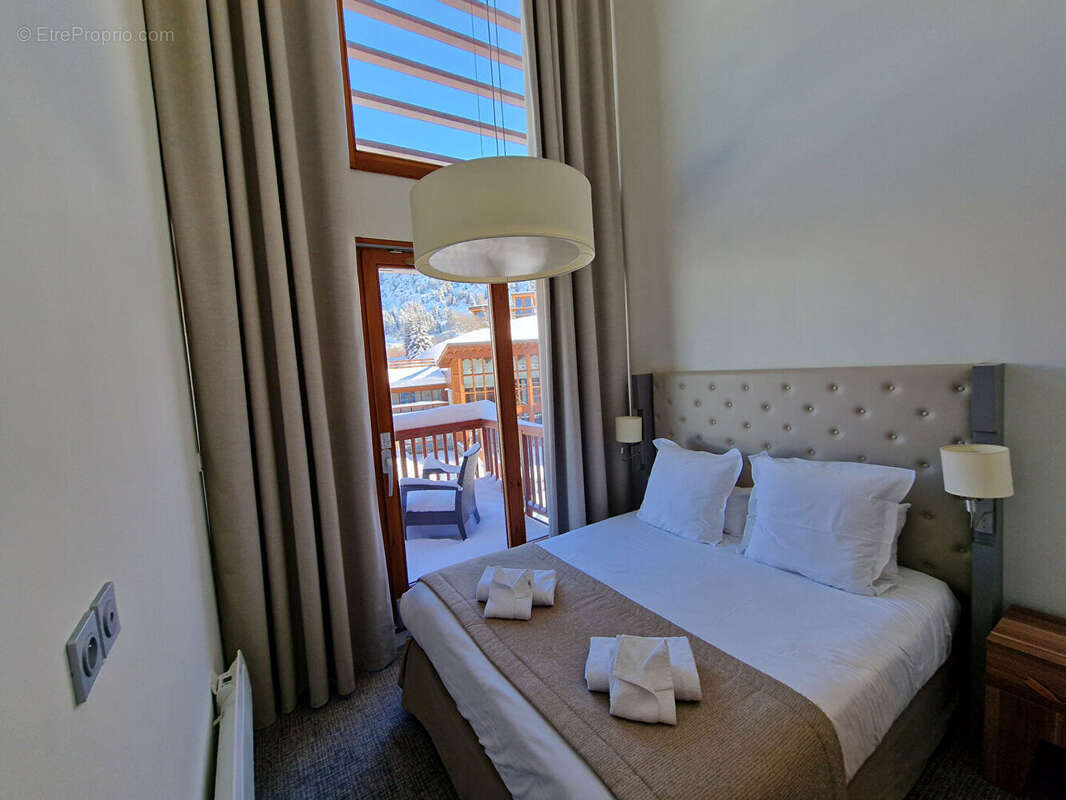 Appartement à LES CHAPELLES