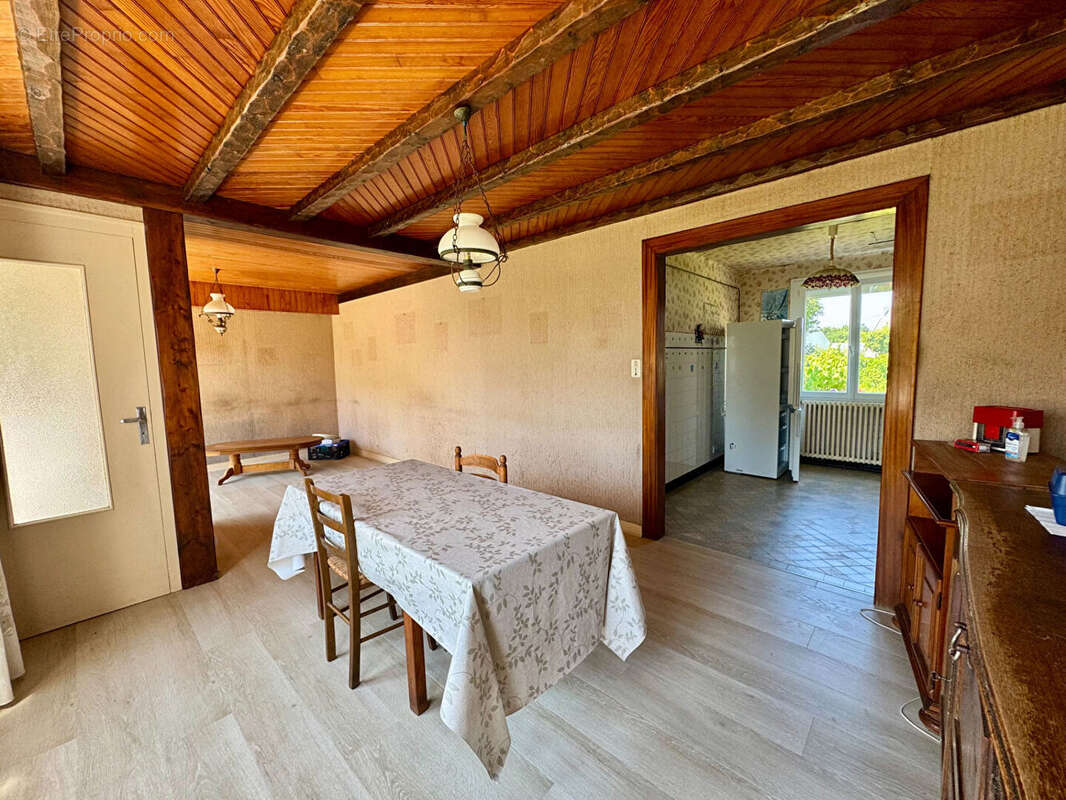 Maison à MELGVEN