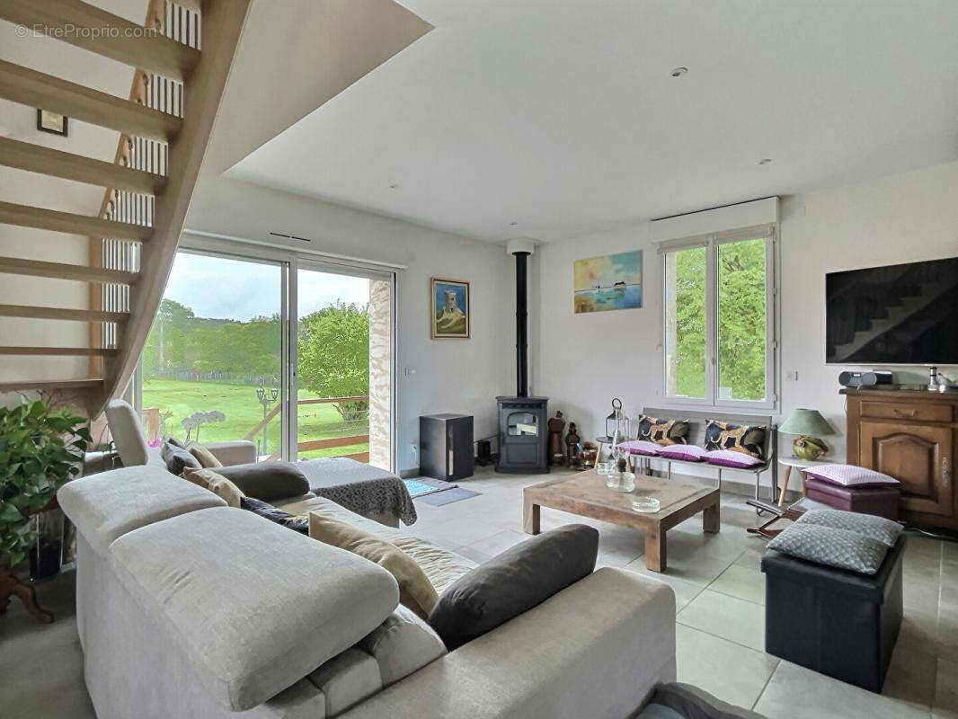 Maison à SAINT-AGNE