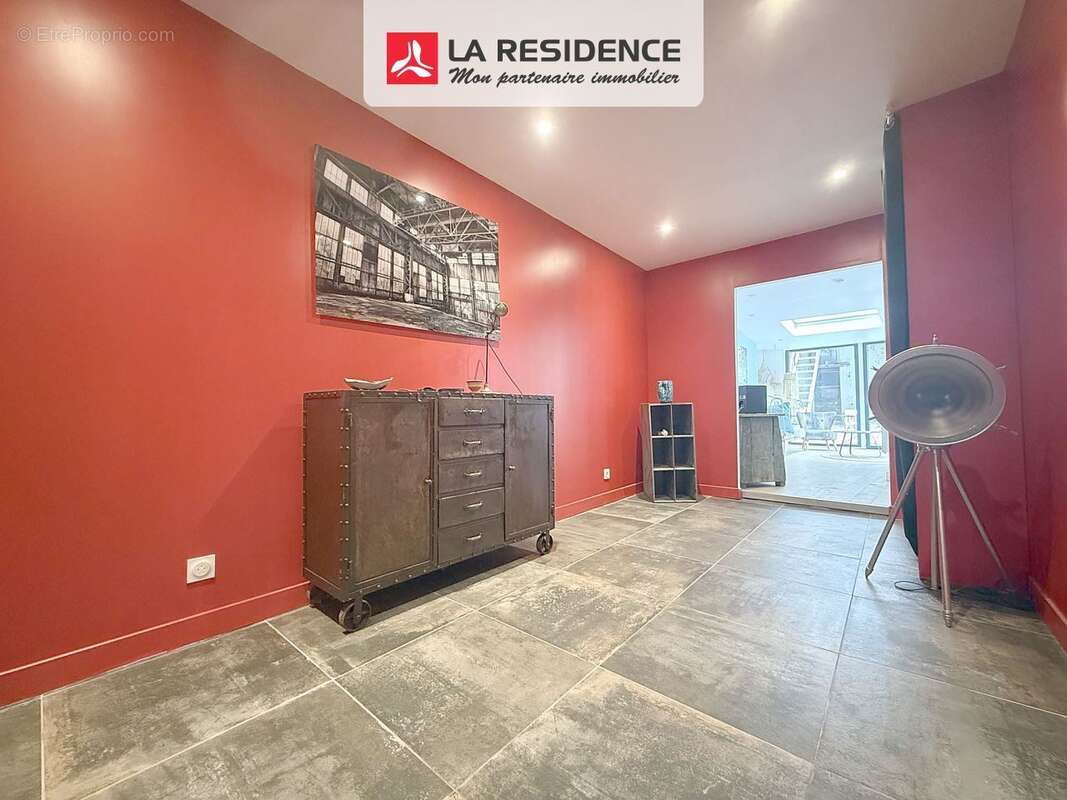 Maison à BONNIERES-SUR-SEINE