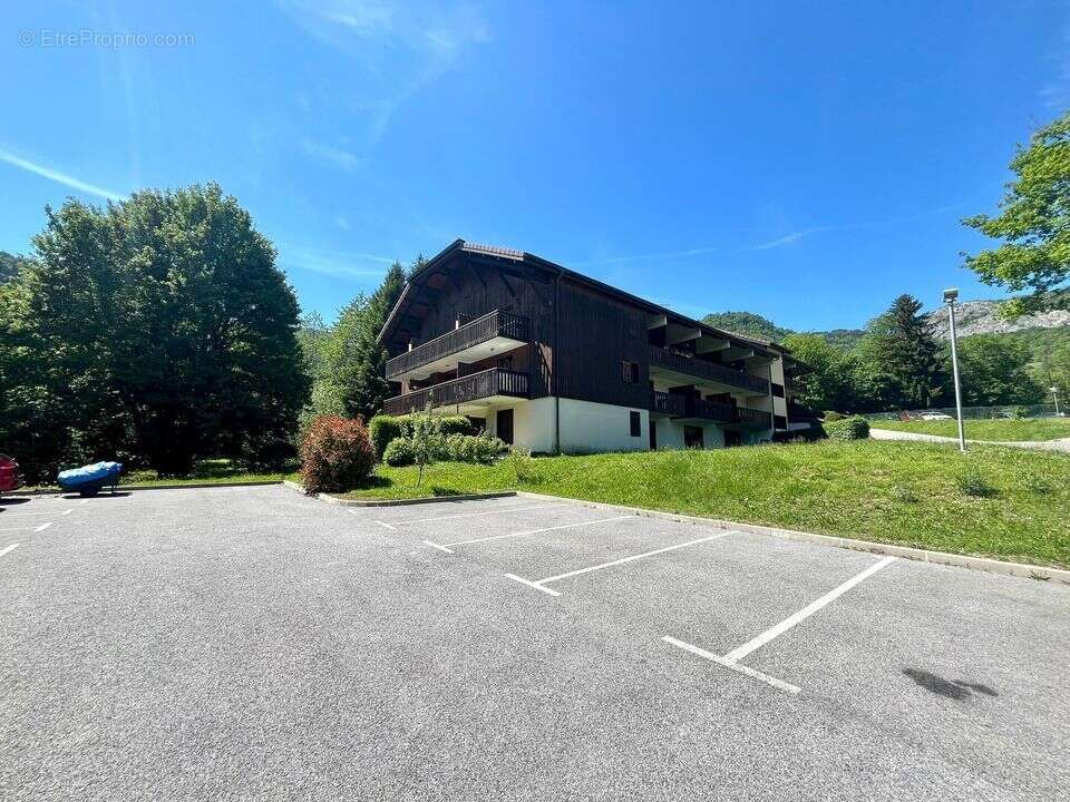 Appartement à ONNION