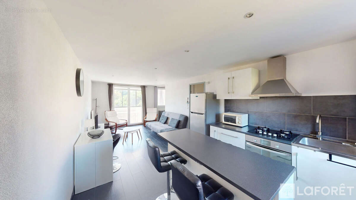 Appartement à FREJUS