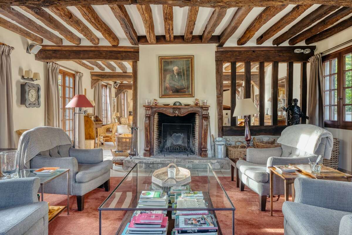 Maison à PONT-L'EVEQUE