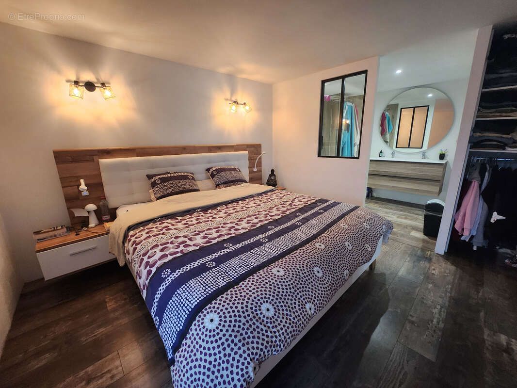 Maison en pierre rénovée avec studio indépendant, piscine et grand garage - photo 11