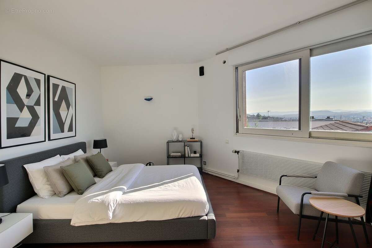 Maison à CLERMONT-FERRAND