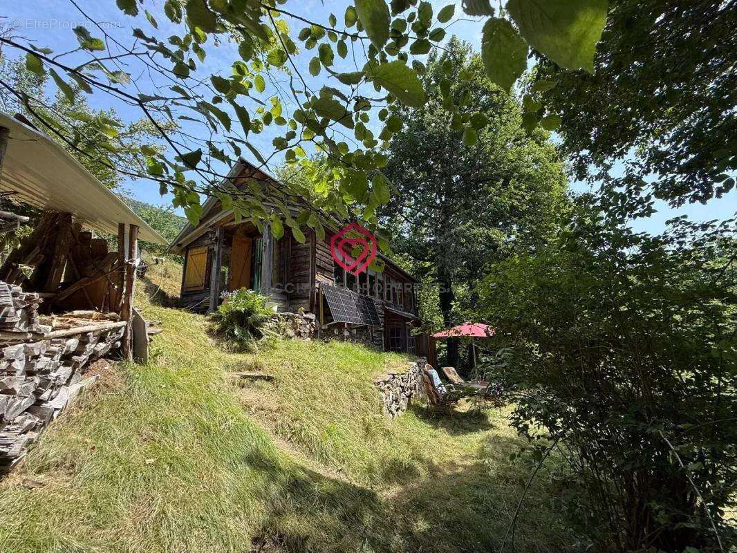 Maison à MASSAT