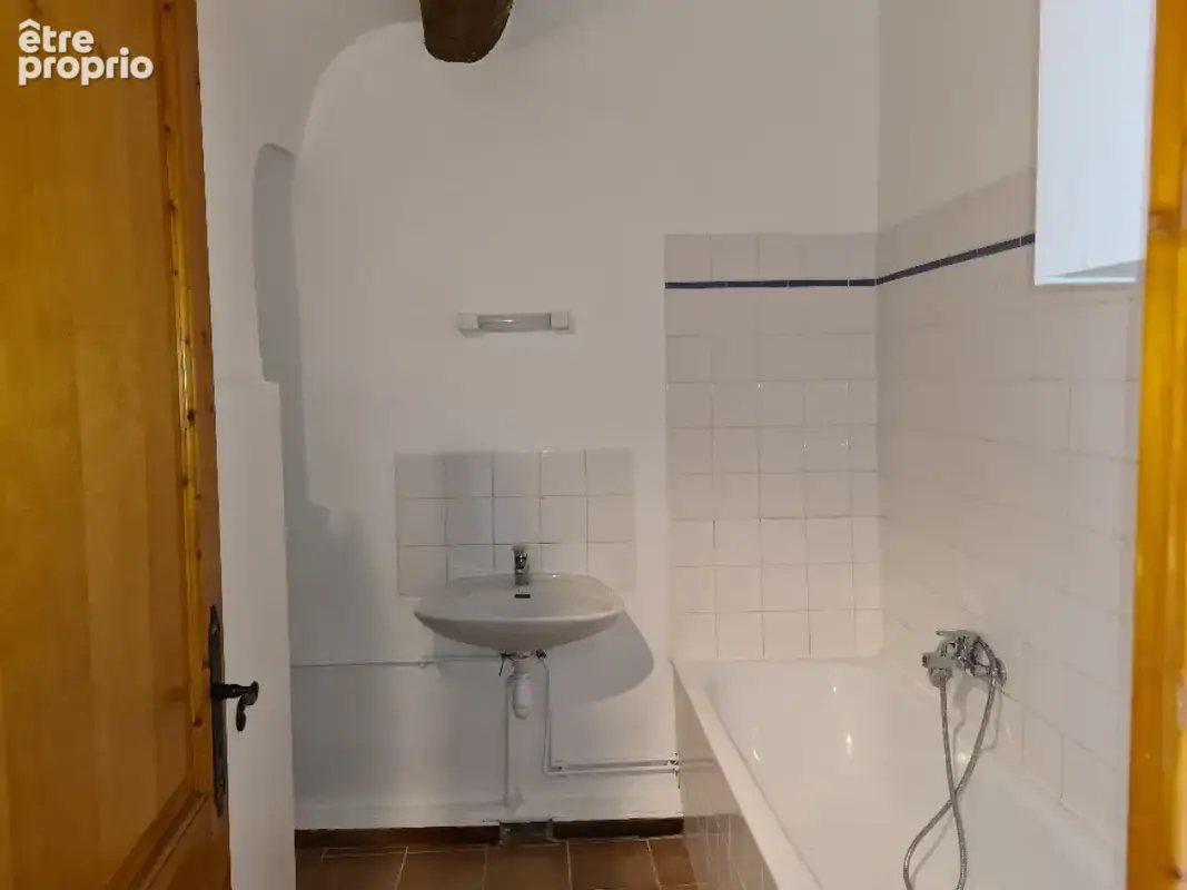 Maison de village 1 chambres et cave - photo 5