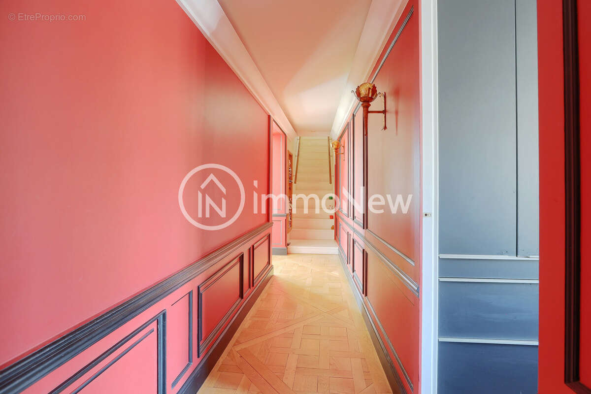 Appartement haussmannien — Paris 16ème — Vue Arc de Triomphe et Tour Eiffel - photo 15