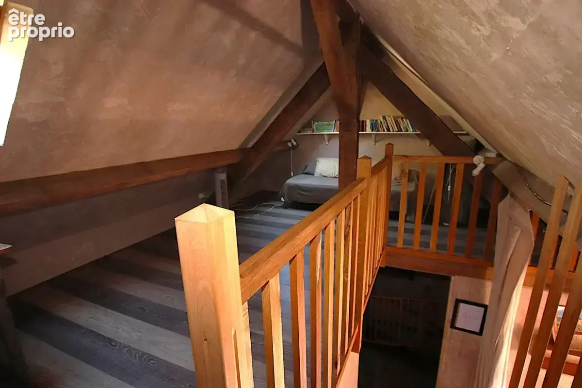 Maison de village avec vue exceptionnelle sur l'abbatiale de Conques - Gîte & fort potentiel commercial - photo 14