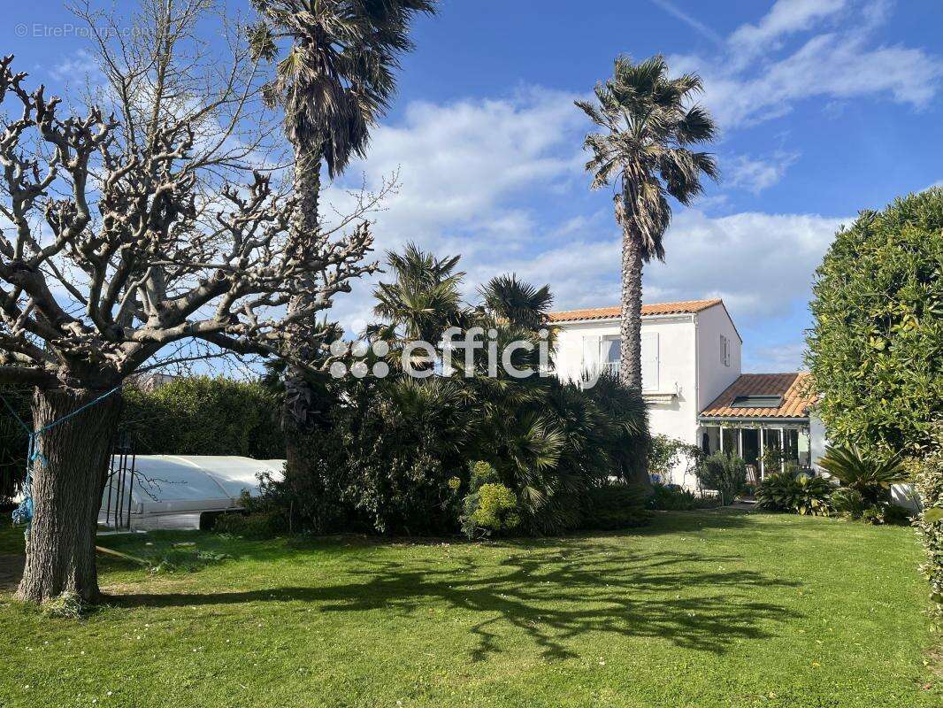 Maison à SAINTE-MARIE-DE-RE