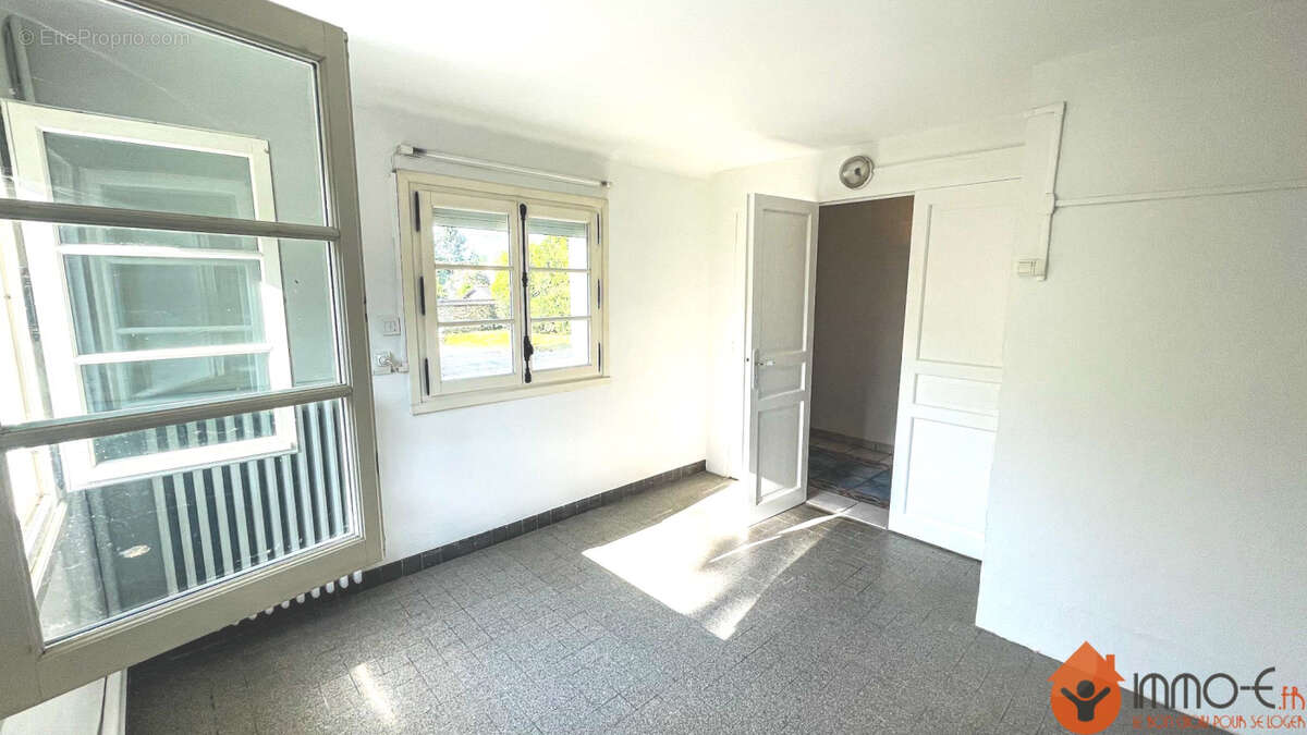 Maison à NANTEUIL-LES-MEAUX