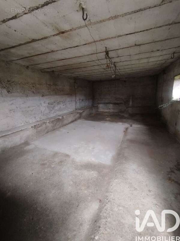 Photo 5 - Maison à SAINT-VICTOR-DE-MORESTEL