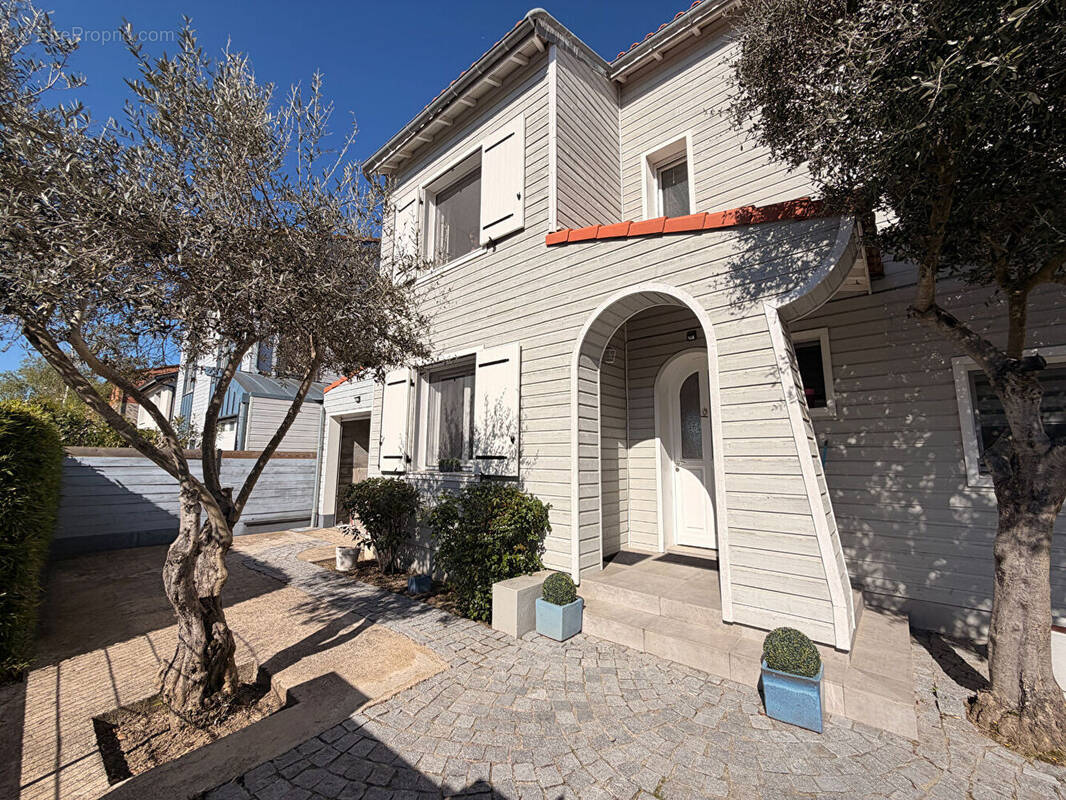 Maison à QUINT-FONSEGRIVES