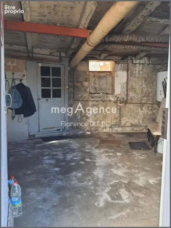 Maison avec patio et petit garage en centre ville - photo 16