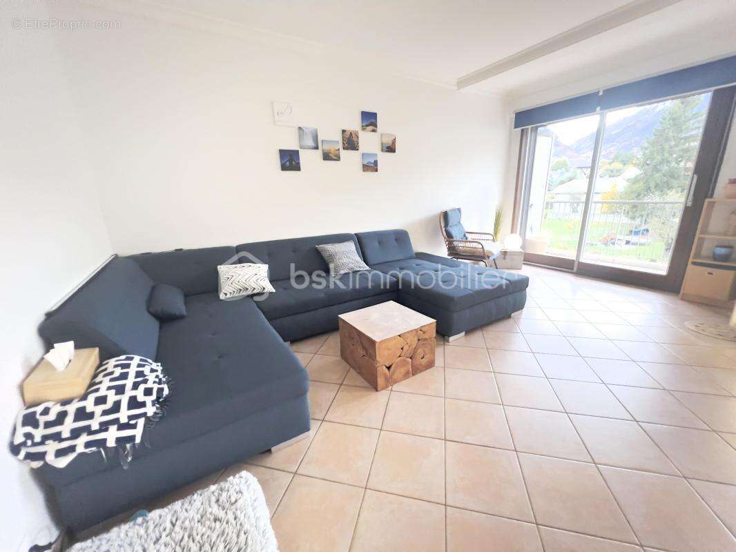 Appartement à SAINT-JEAN-DE-MAURIENNE