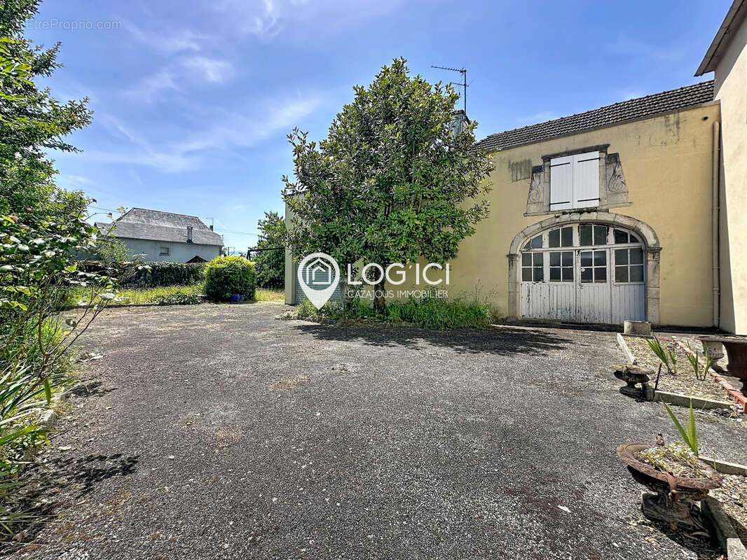 Maison à BENEJACQ